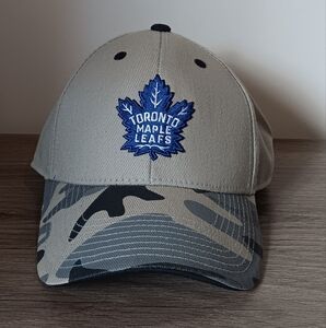 Toronto Maple Leafs Camo Baseball Cap